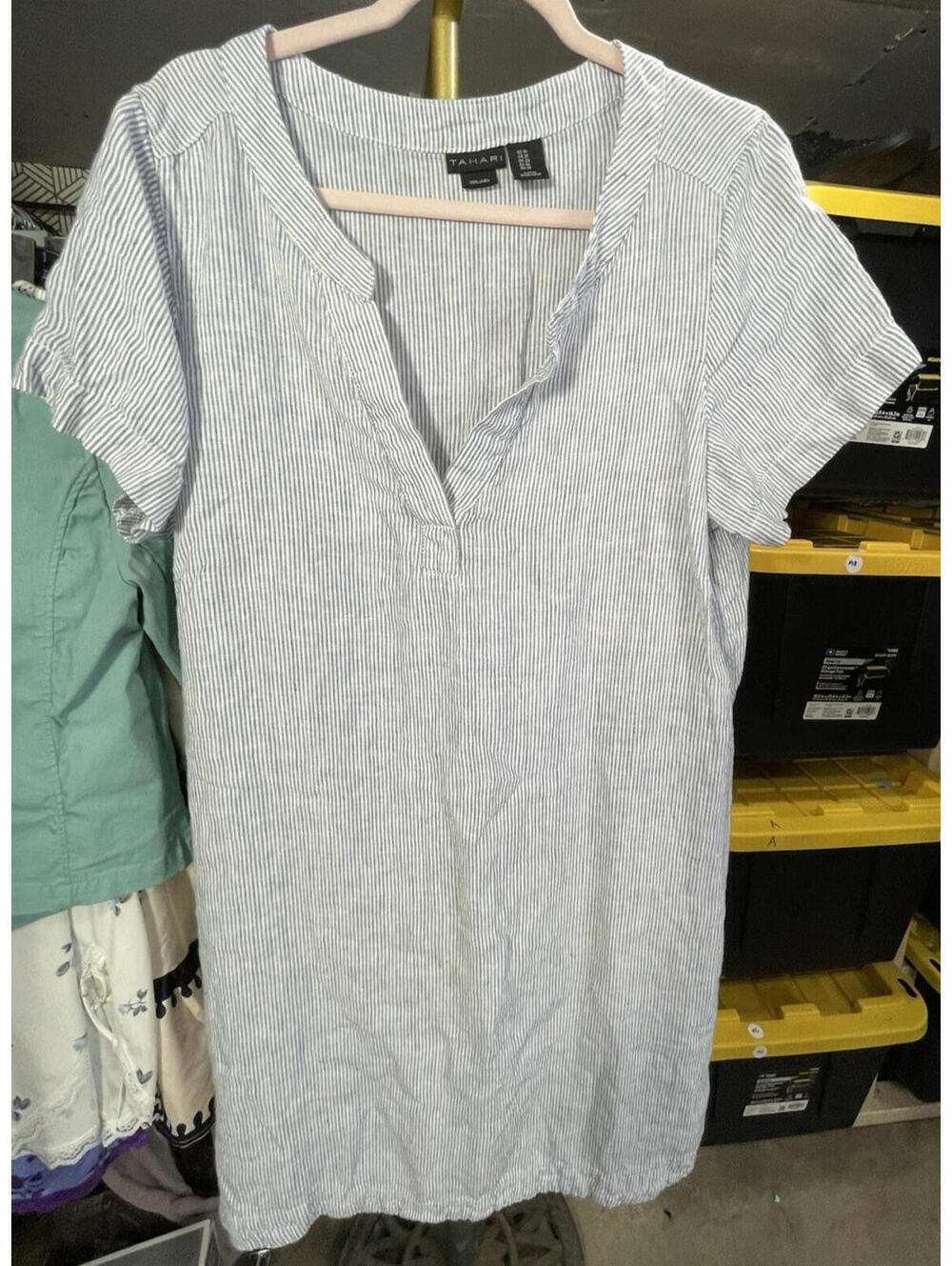 Tahari Womens 1X Blue White Striped 100% Linen V-Neck Shift Dress Short Sleeve